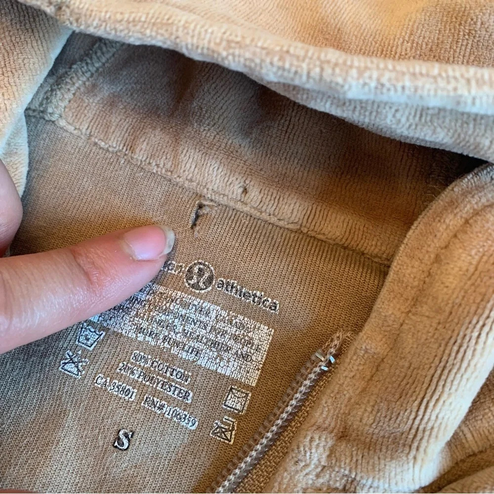 🧥 Lululemon Tan Full-Zip Hooded Sweater – Early-Era / OG Style – Women’s Small 🧥 - Picture 11 of 15